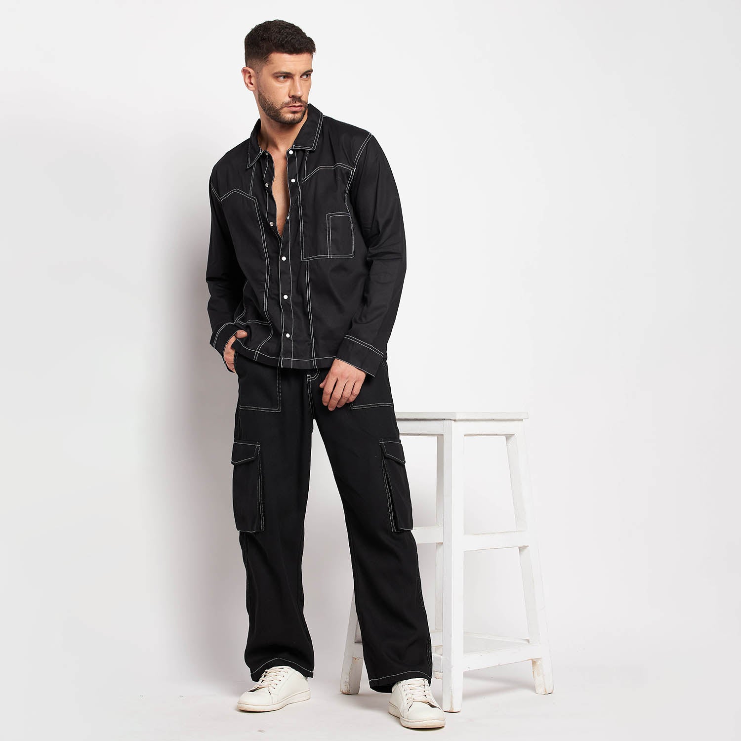 Men's Skinny Stretch Contrast Stitch Cargo Jeans | Boohoo UK